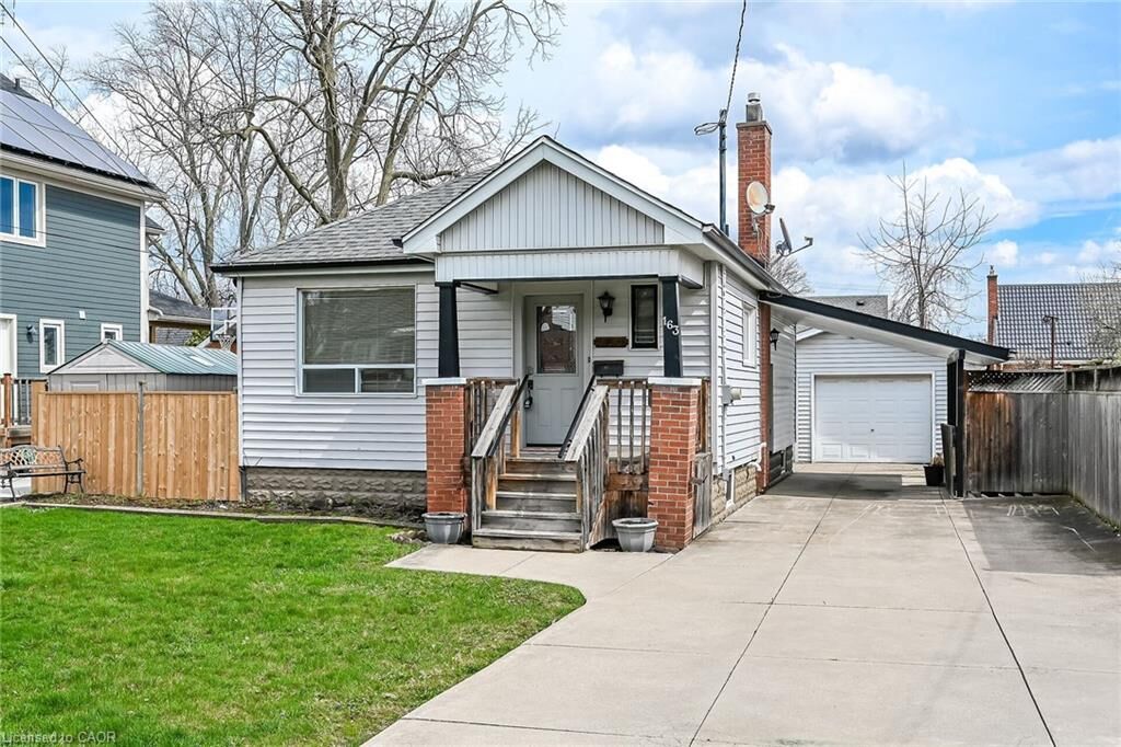 Property Photo: 163 Rosedale Avenue ON L8K 4N4