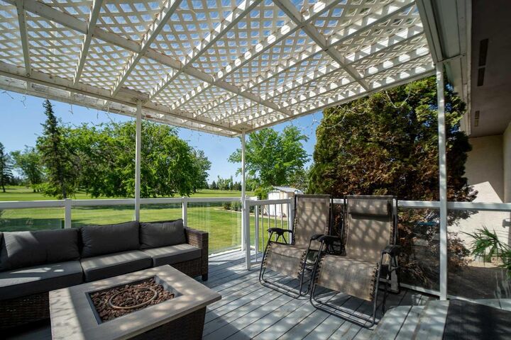 Property Photo:  4612 50 Avenue  AB T1G 1G3 