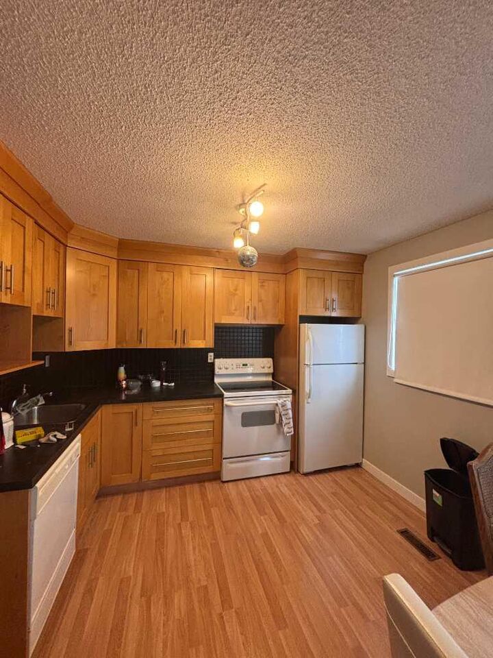 Property Photo: 62 Carleton Road W AB T1K 3X5