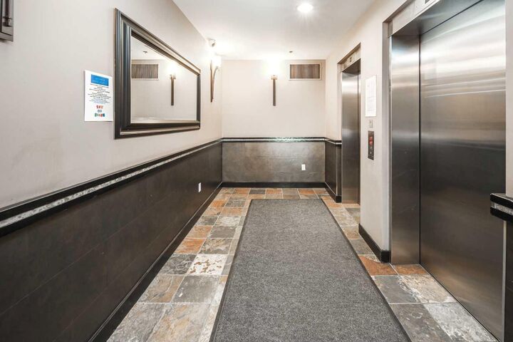 Property Photo:  650 10 Street SW 1305  AB T2P 5G4 