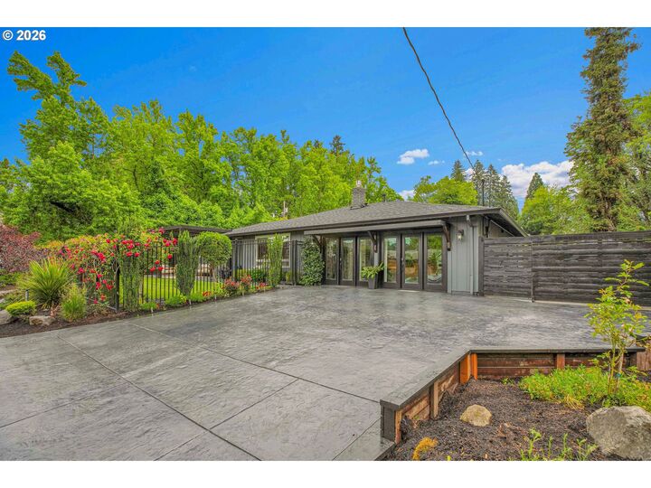 Property Photo: 17014 SE Wiley Way OR 97267