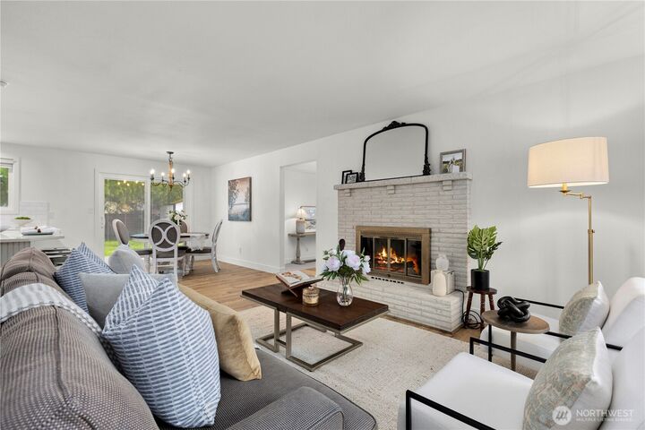 Property Photo: 35844 13th Avenue SW WA 98126