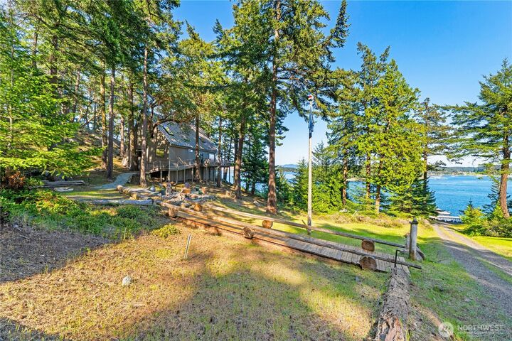 Property Photo: 5 Nelson Trail WA 98250