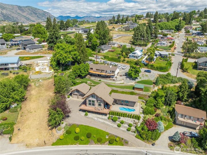 Property Photo: 408 Manson Boulevard WA 98831