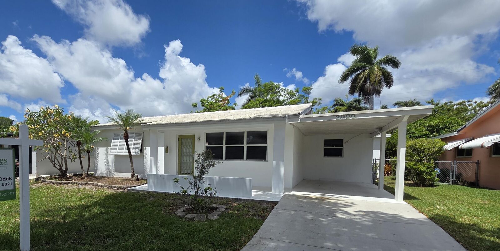 Property Photo: 2000 N 31st Avenue FL 33021