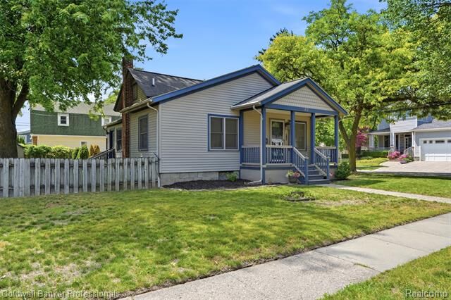 Property Photo: 302 Yerkes Street MI 48167