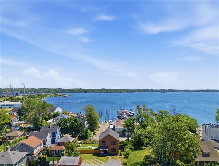 Property Photo: 1124 Narragansett Boulevard RI 02905