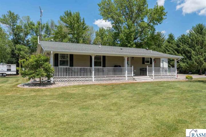 Property Photo: 1106 N Main Street MN 56048