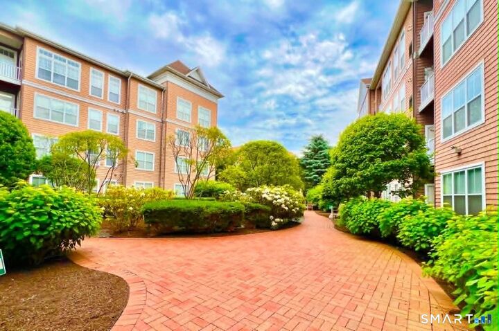 Property Photo: 850 East Main Street 430 CT 06902