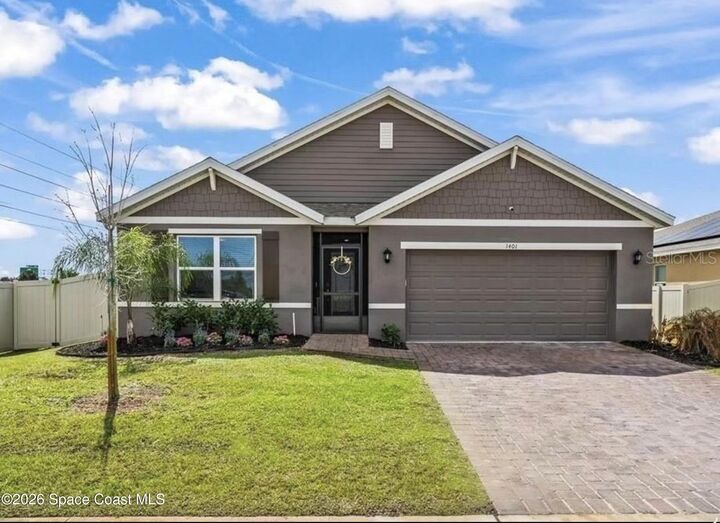 Property Photo: 1401 McFarland Drive FL 32904