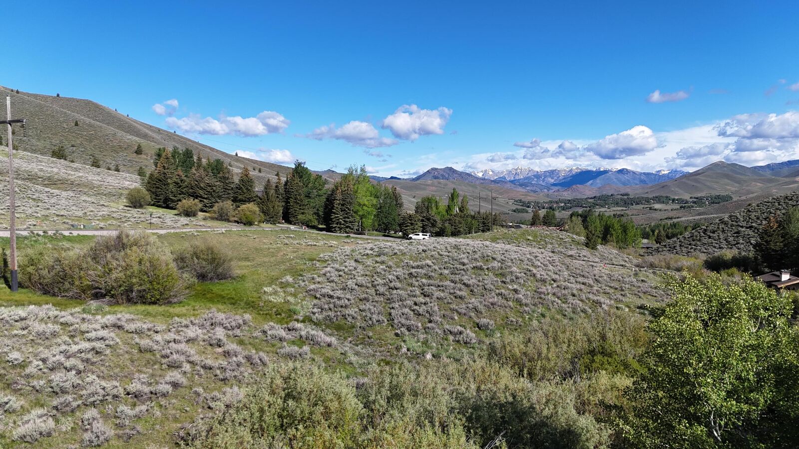 Property Photo: 525 Juniper Rd ID 83353