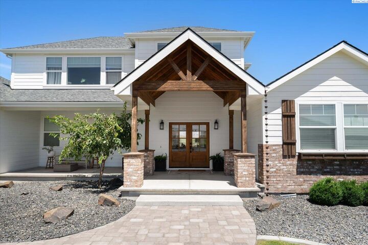Property Photo:  83204 E Sagebrush Rd  WA 99338 