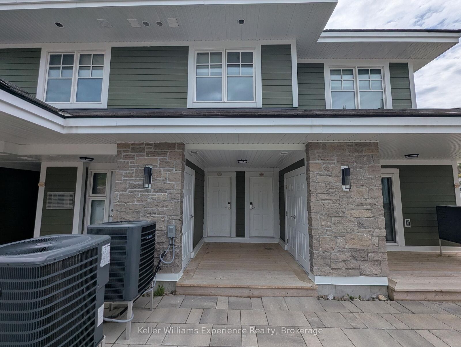 Property Photo:  1869 Highway 118 N/A W 19  ON P1L 1W8 