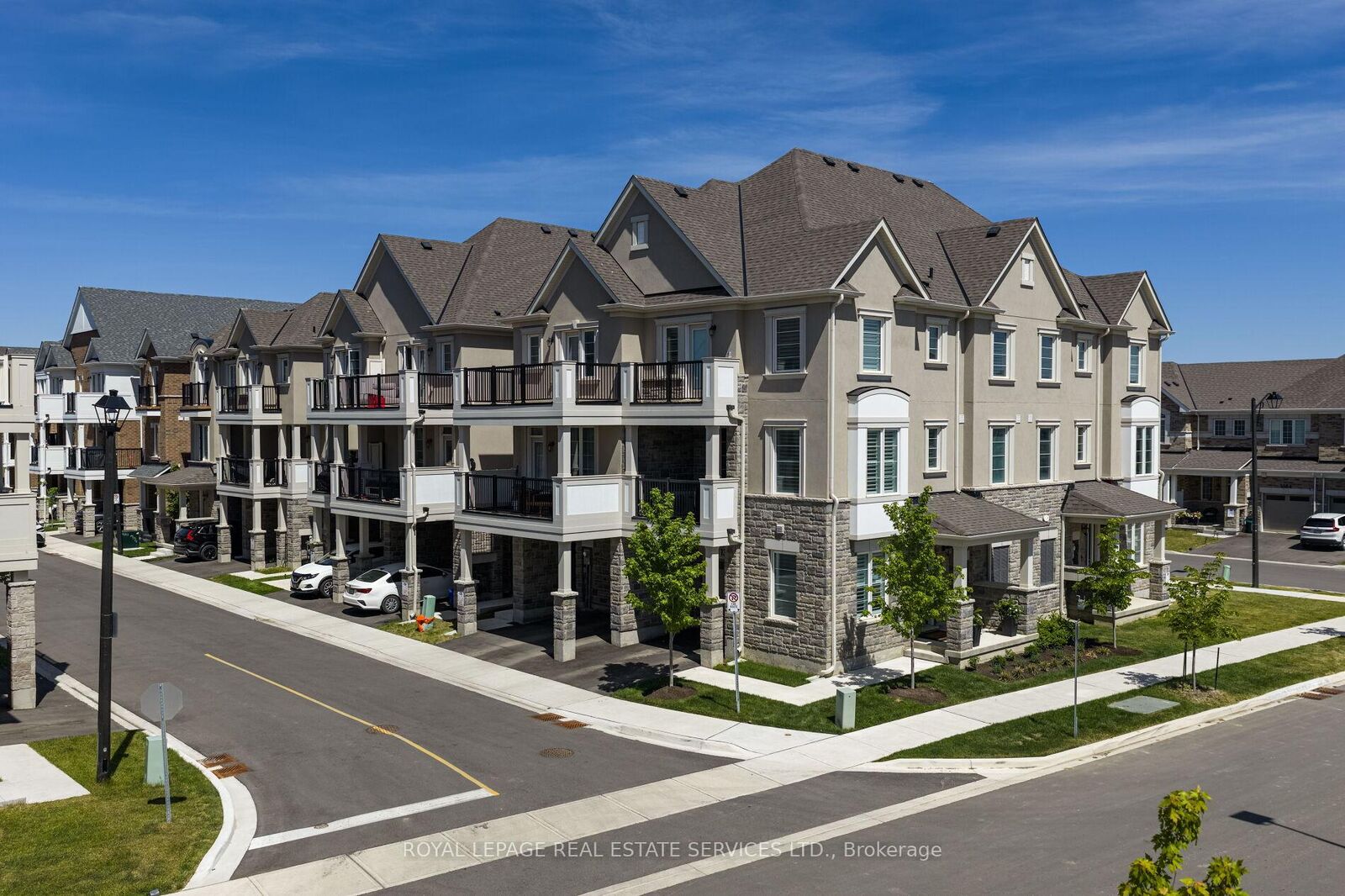 Property Photo: 1317 Leriche Way 86 ON L9E 0H5