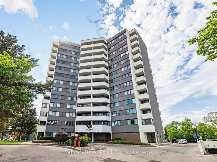 150 Neptune Drive 1405 — photo 1