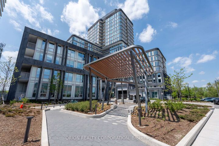 3240 Wiliam Coltson Avenue 527 — photo 1