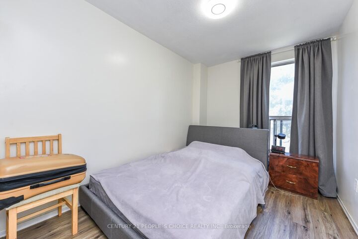 Property Photo: 10 Eddystone Avenue 108 ON M3N 2T2