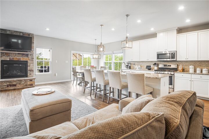 Property Photo: 3031 Pelican Dr PA 16059