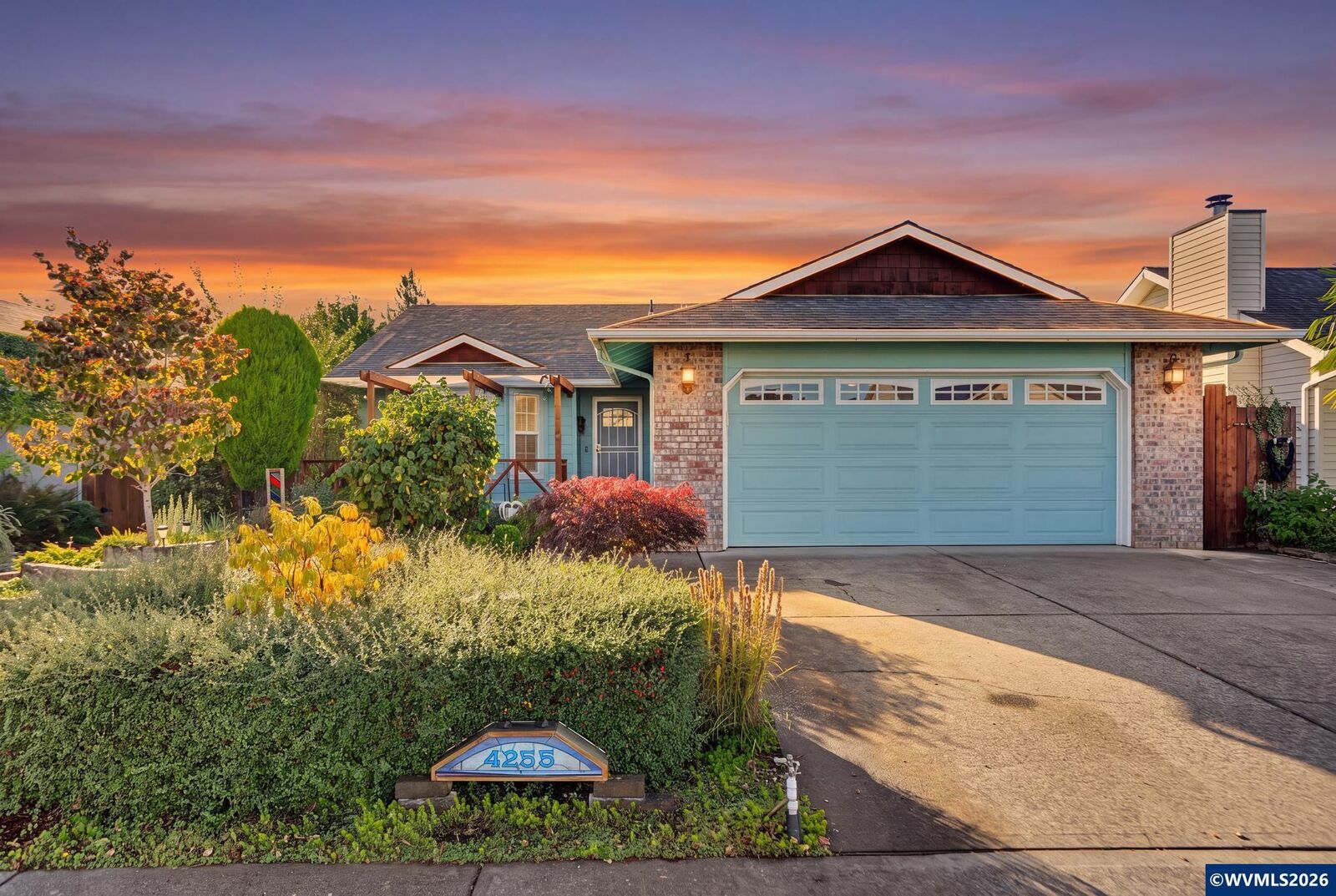 Property Photo:  4255 Great Plains Dr NE  OR 97305 