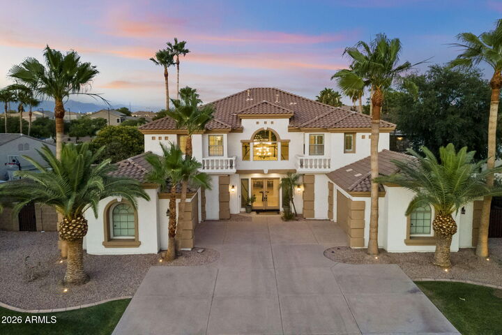 Property Photo: 2517 S Constellation Way AZ 85295