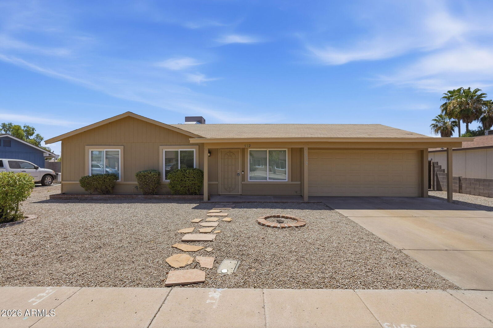 Property Photo:  512 N Los Feliz Drive  AZ 85226 