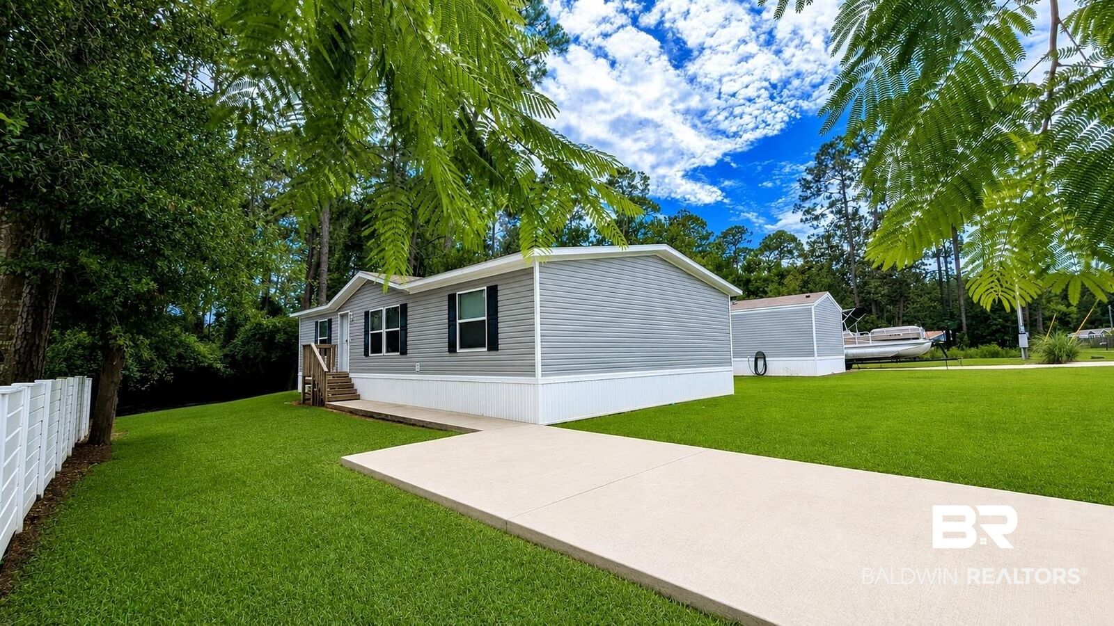 Property Photo:  1393 Ridgewood Drive  AL 36549 