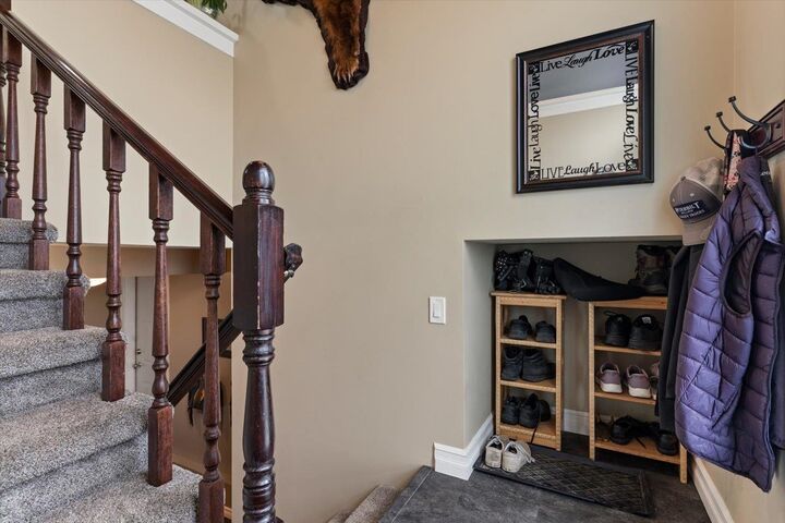 Photo de la propriété:  46533 Darlene Avenue  BC V2P 6W9 