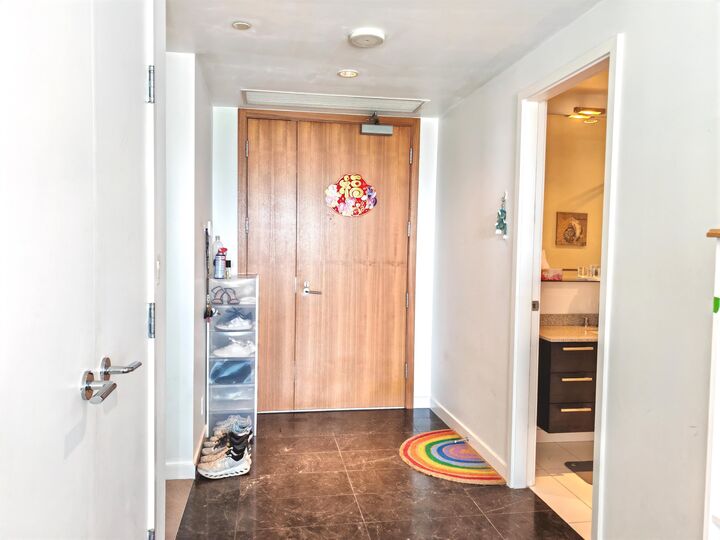 Property Photo: 5171 Brighouse Way 404 BC V7C 0A6