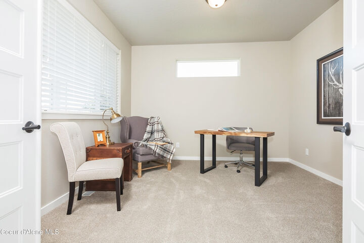 Property Photo: 1100 E Walton Ct ID 83854