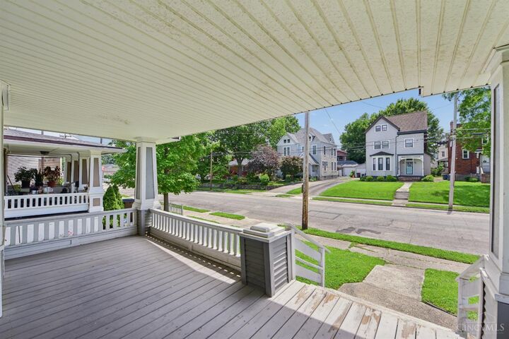 Property Photo: 1906 Mentor Avenue OH 45212