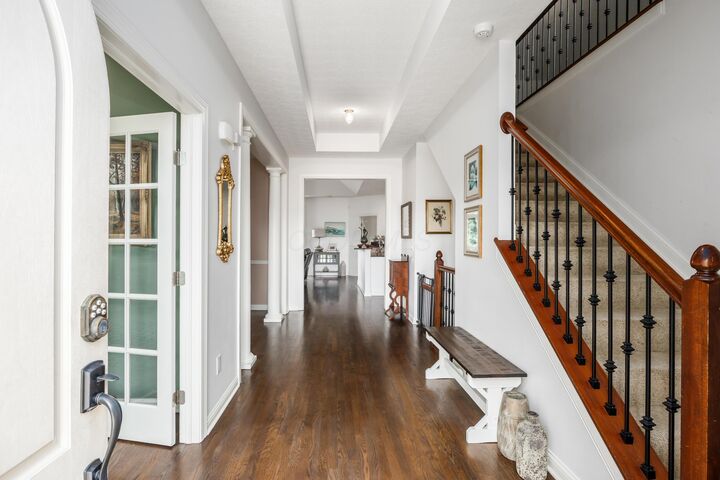 Property Photo: 7983 Oak Meadow Drive OH 43016