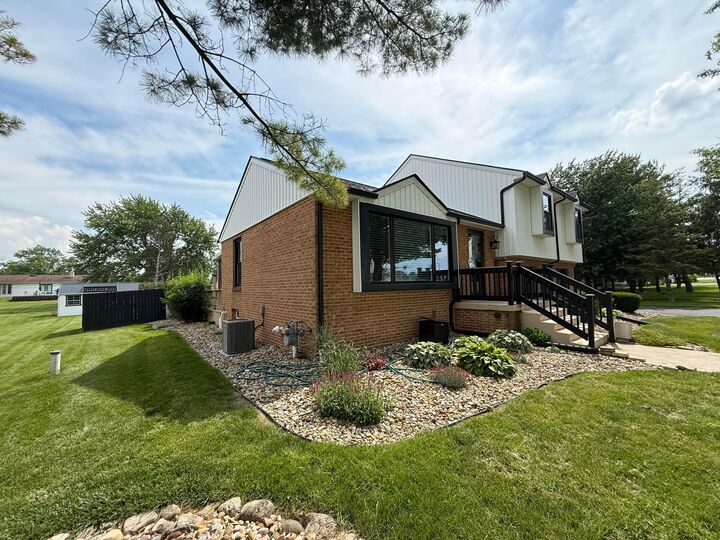 Property Photo:  16707 County Home Road  OH 43040 