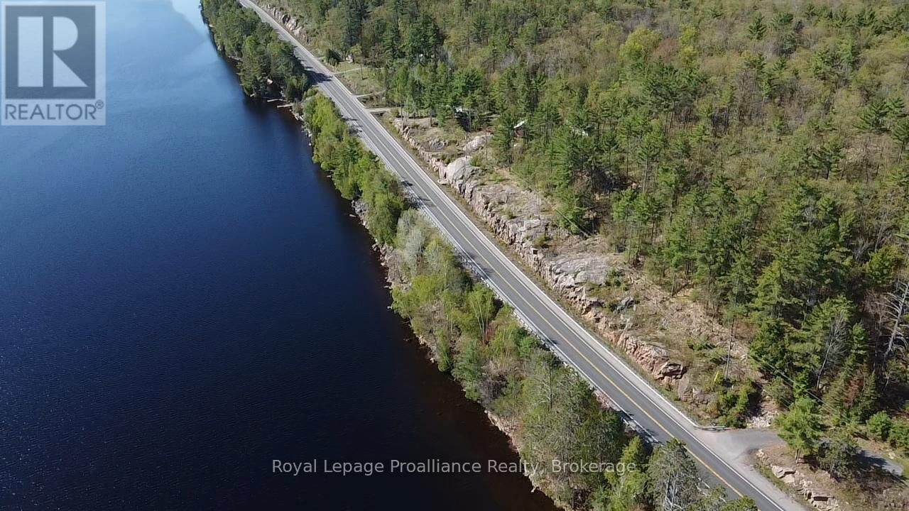 Property Photo:  17600B Highway 41  ON K0H 1K0 
