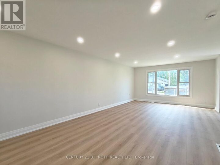 Property Photo:  698 Burton Drive  ON L9S 2H6 