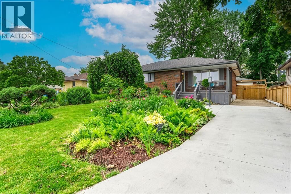 Property Photo:  553 Berkshire Road  ON N7V 1Y4 