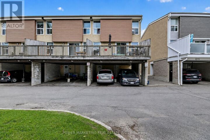 Property Photo: 3415 Uplands Drive 95 ON K1V 9N4