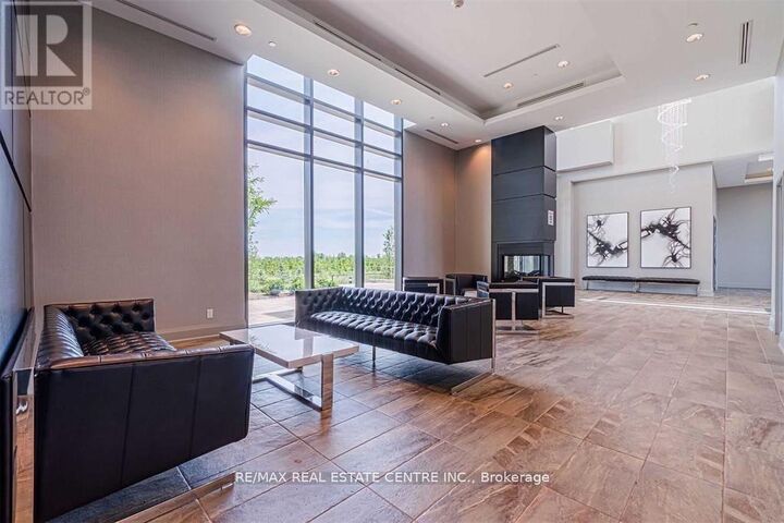 Property Photo: 65 Yorkland Boulevard 902 ON L6P 4M5