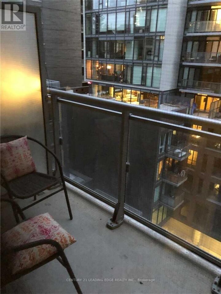 Property Photo: 525 Adelaide Street West 1034 ON M5V 1T6