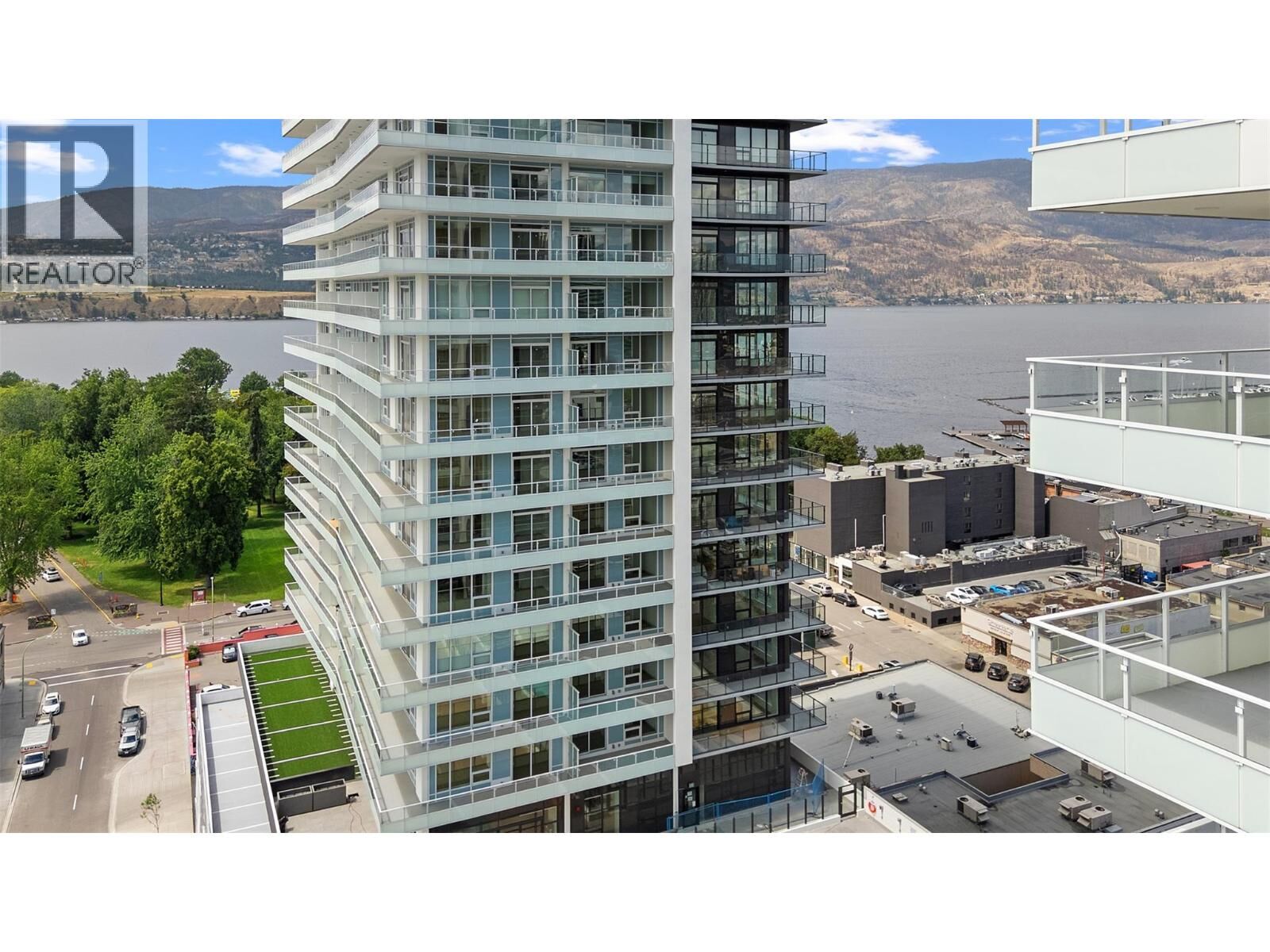 Property Photo: 238 Leon Avenue 1503 BC V1Y 6H9