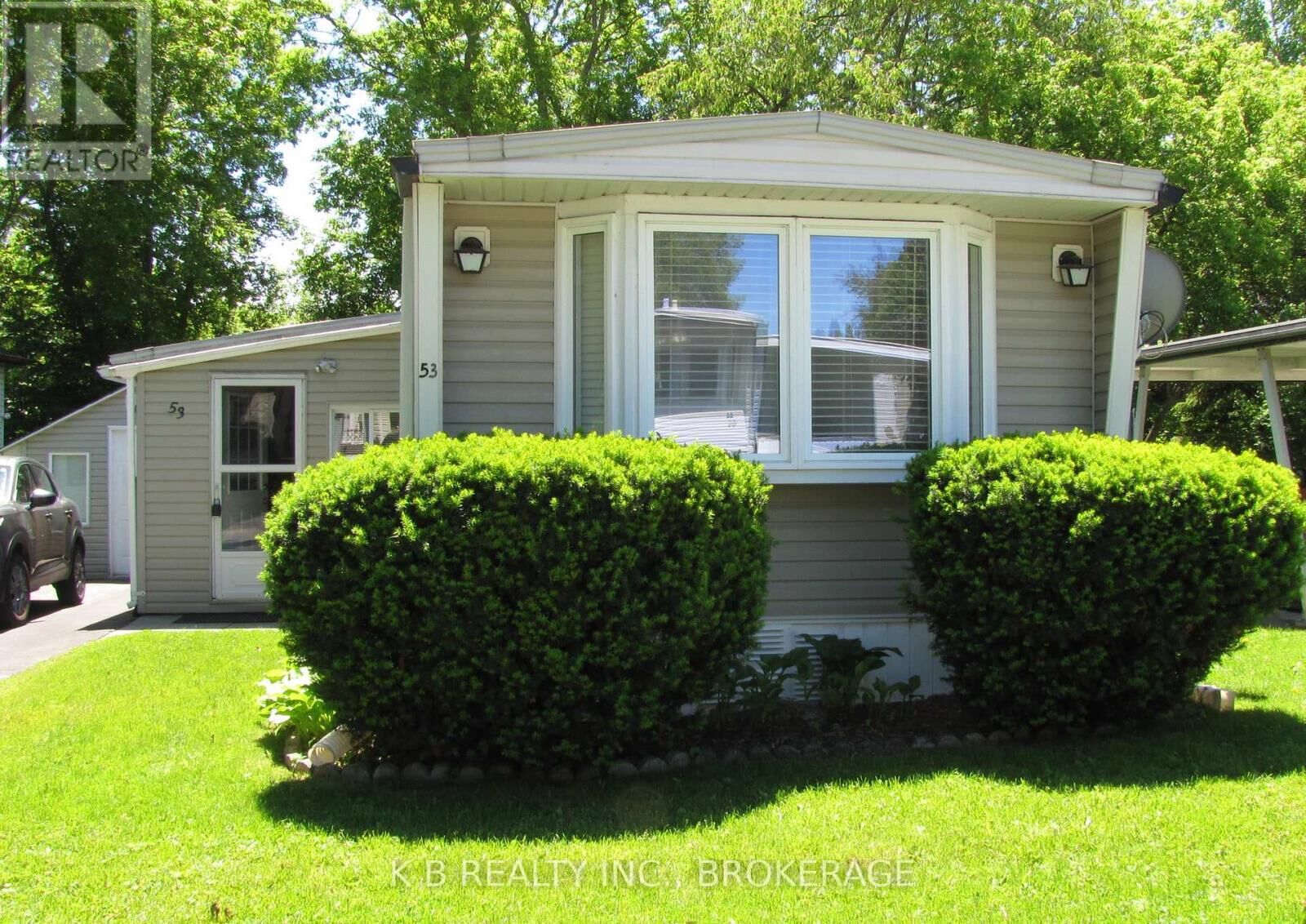 Property Photo:  53 Worthington Way  ON K7K 5C2 