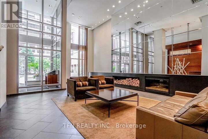 Property Photo:  4080 Living Arts Drive 1101  ON L5B 4N3 