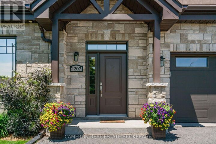 Property Photo: 2207 Heron Court ON K6H 7P5