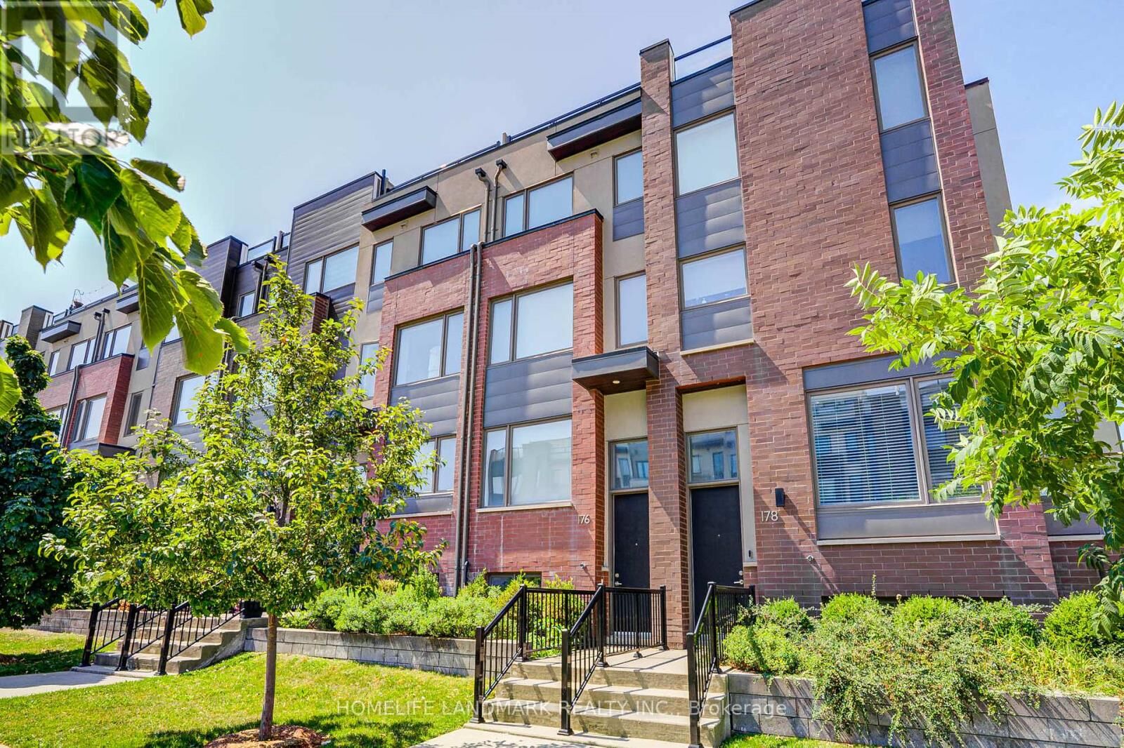 Property Photo: 176 Frederick Tisdale Drive ON M3K 0A5