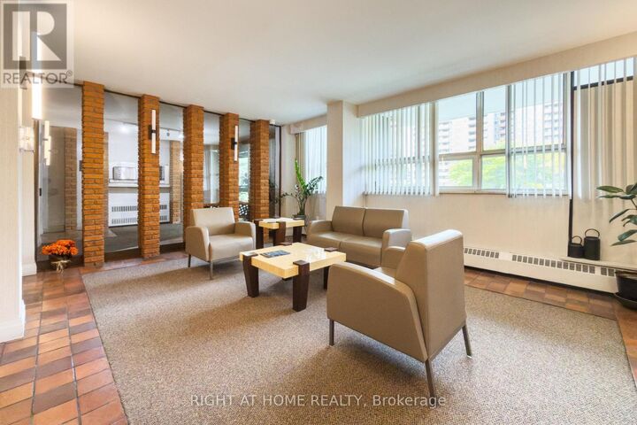 Property Photo:  151 Larose Avenue East 907  ON M9P 1B3 