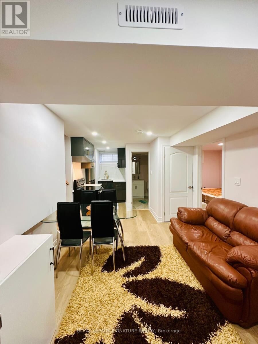 Property Photo: 206 Bellamy Road North Bsmt ON M1J 2L6