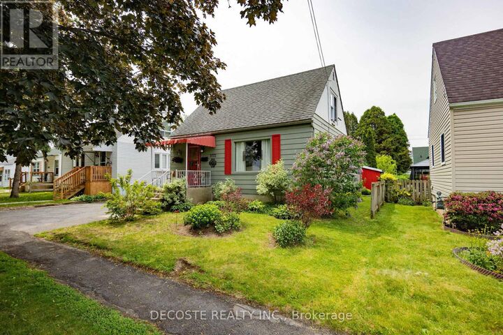 Property Photo: 1172 Dieppe Street ON K6H 3K3