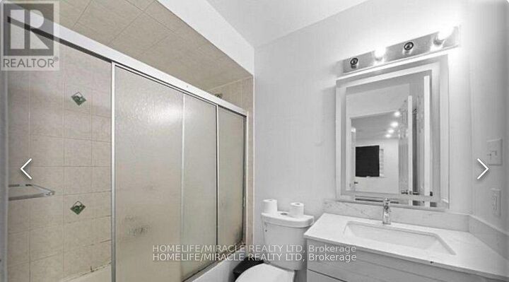Property Photo:  435 Middlefield Road 42  ON M1S 5W1 