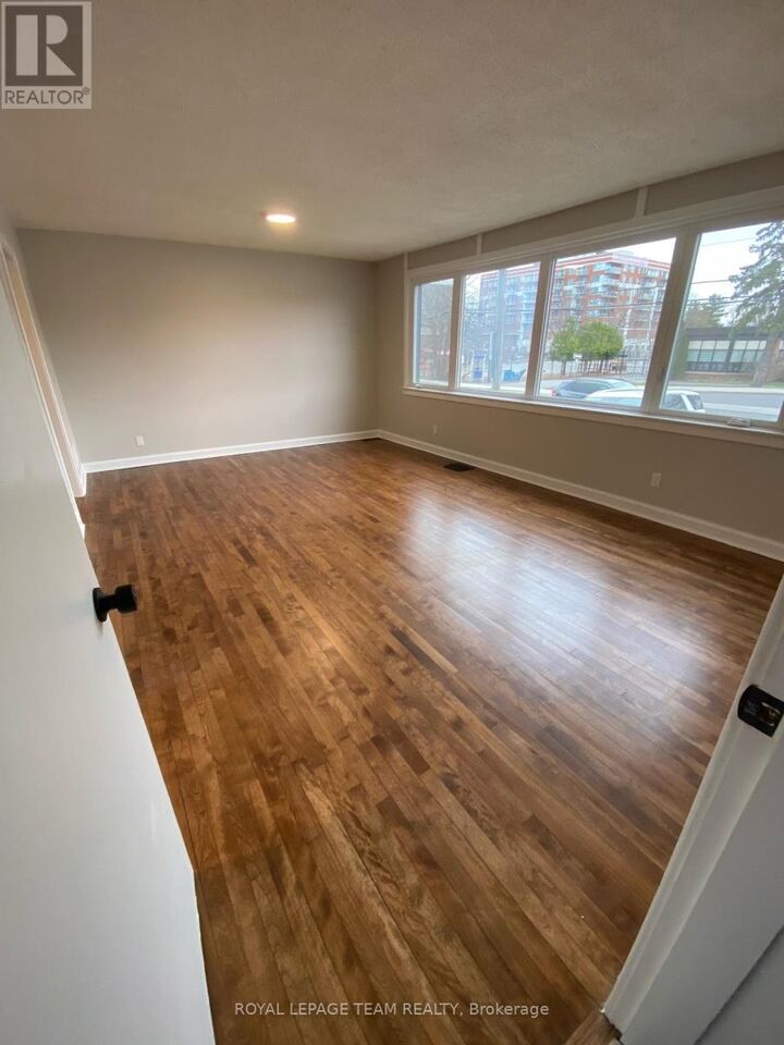 Property Photo: 228 Woodroffe Avenue 1 ON K2A 3V4