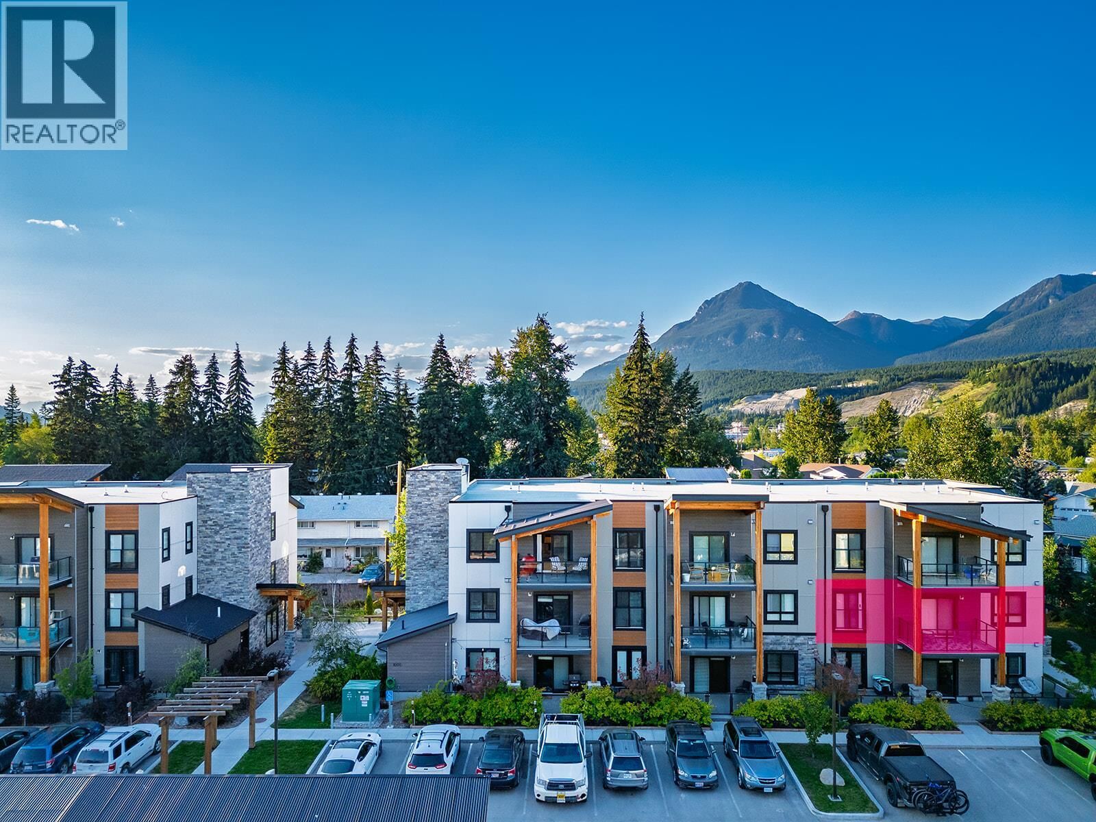 Property Photo:  410 5th Avenue 1206  BC V0A 1H0 