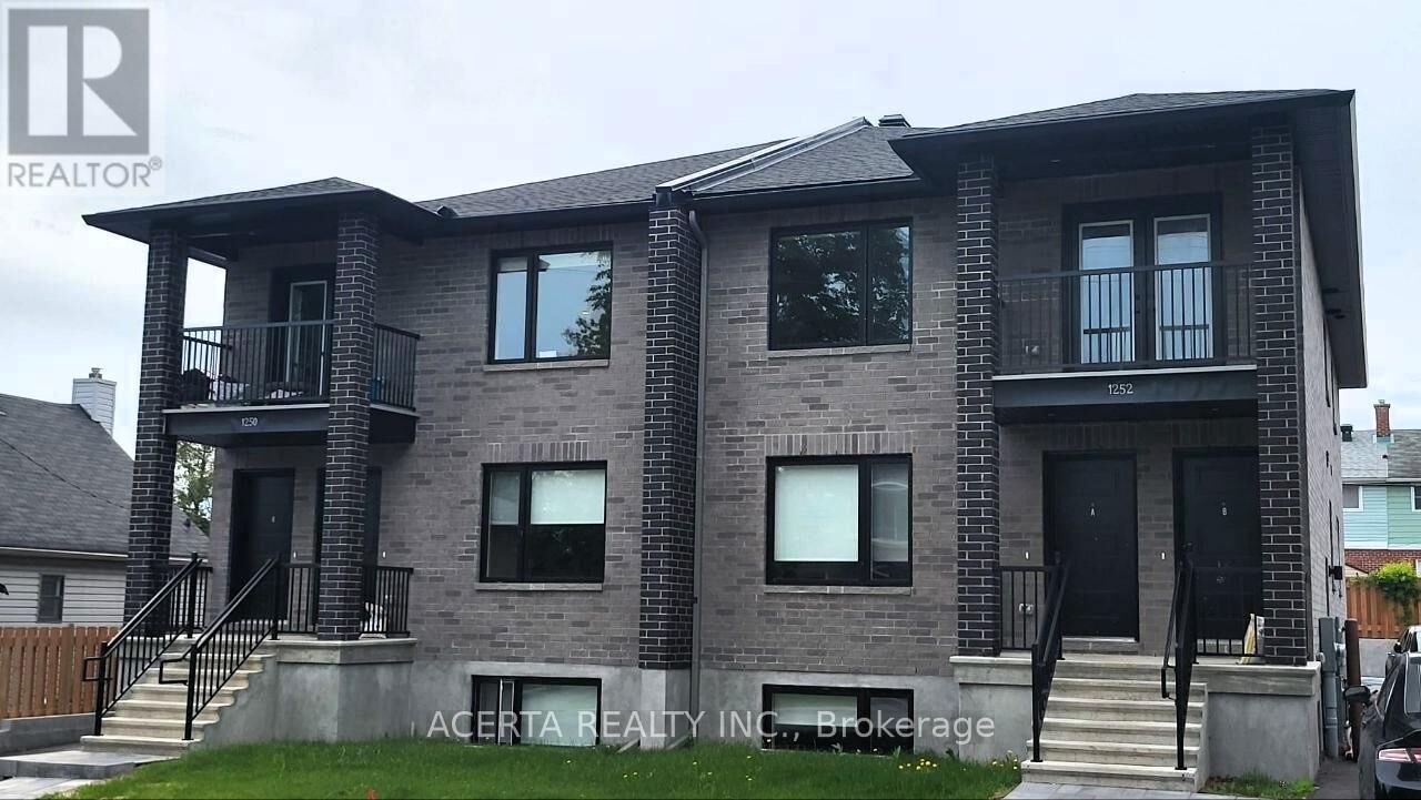 Property Photo:  1252 Trenton Avenue B  ON K1Z 8J9 